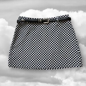 Vintage 90’s Y2K Black/White Graphic Checkered Mini Skirt Size Small S Vans Ska